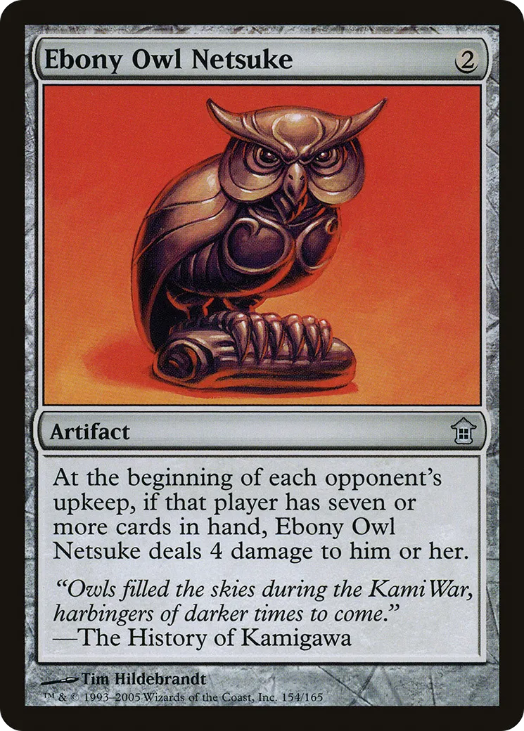 Netsuke de hibou en ébène — Saviors of Kamigawa — Magic: The Gathering